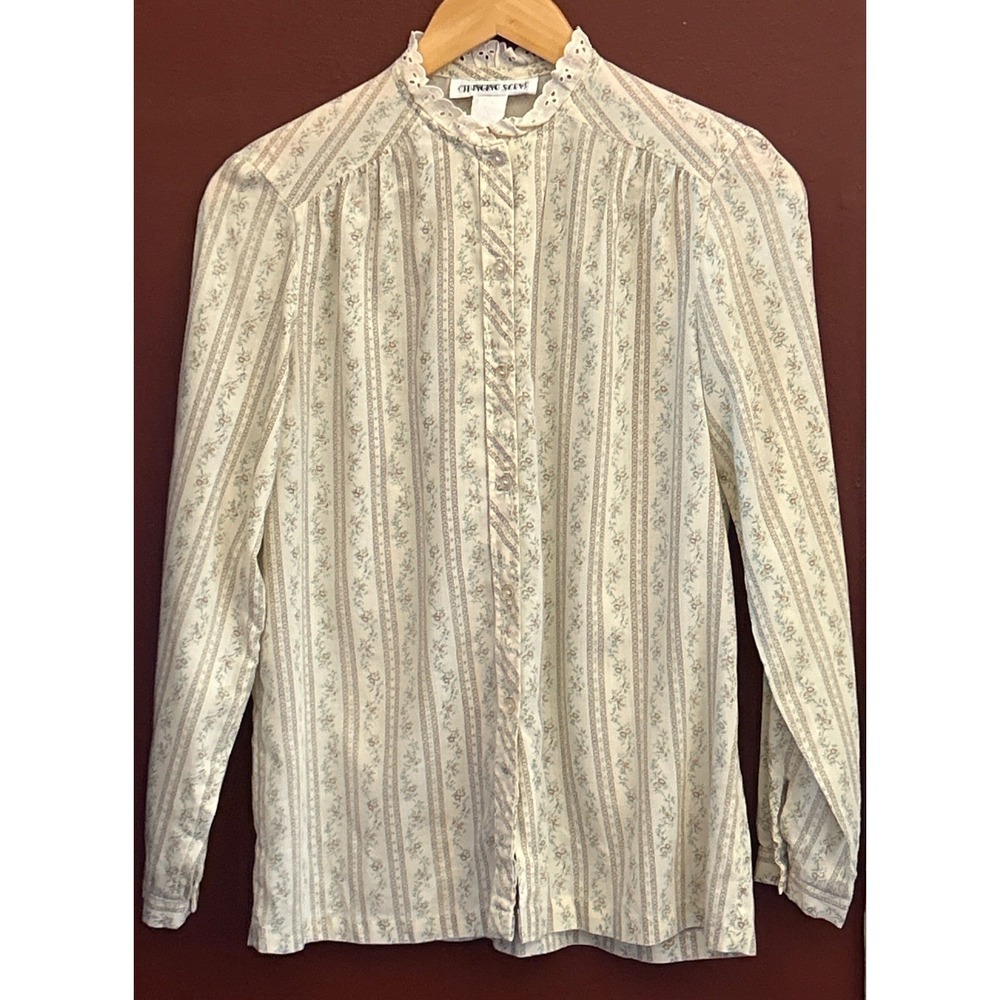 Vintage Changing Scene Blouse Cottagecore Prairie Victorian Floral Eyelet Trim